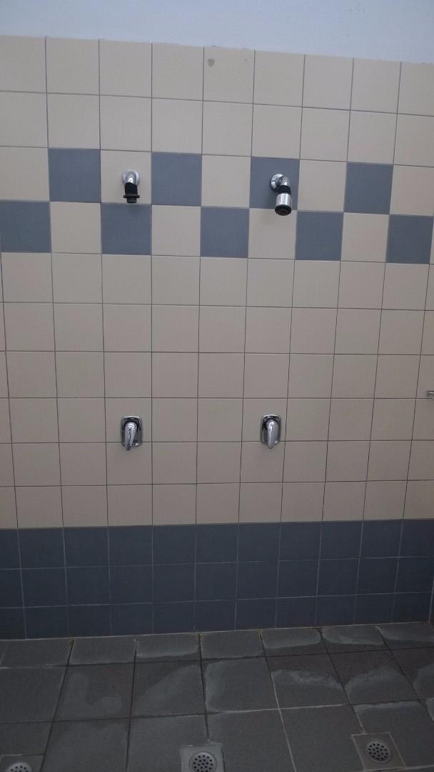 Tuš